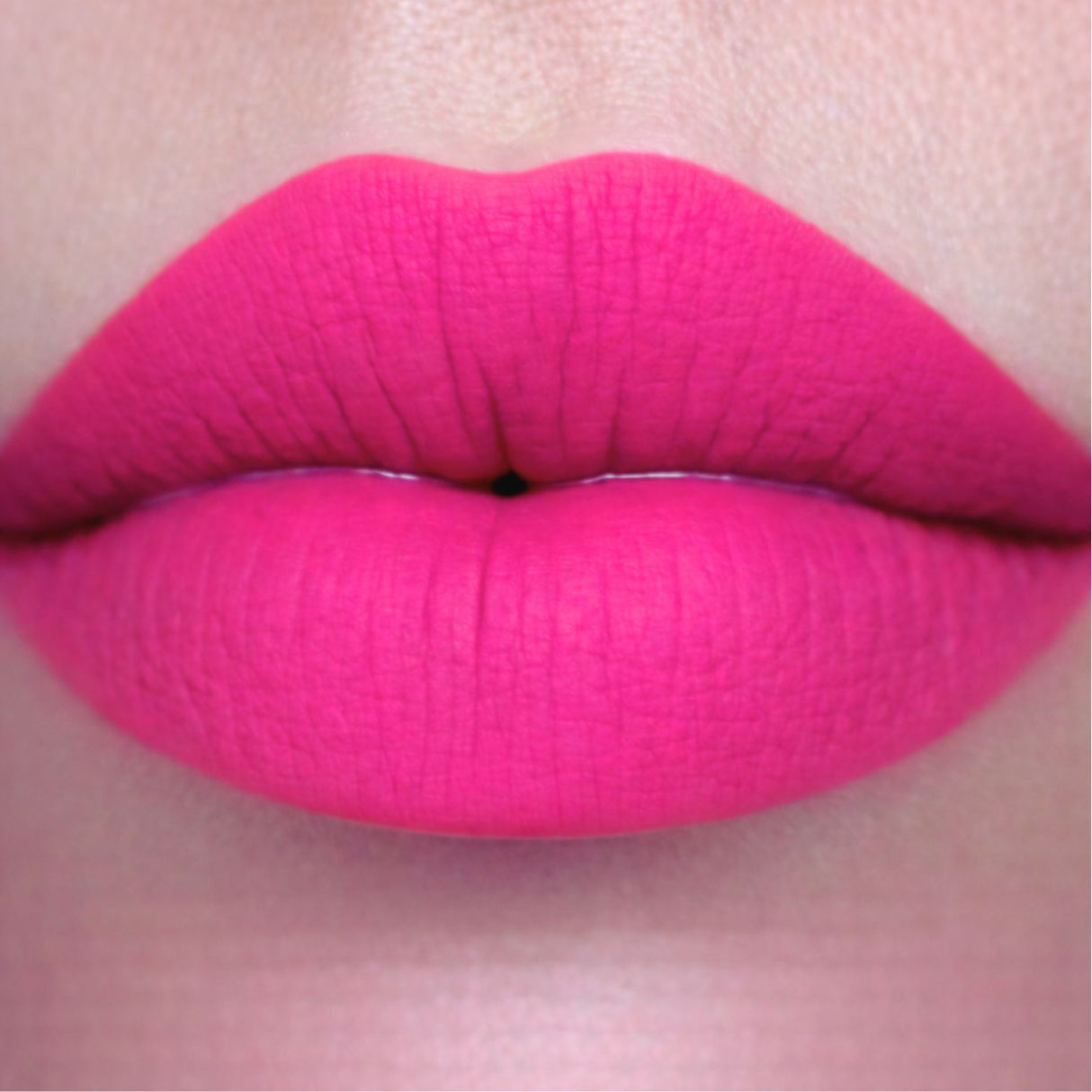 Longlasting Lipcreme - Kussecht. Deckend. Unaufhaltsam.