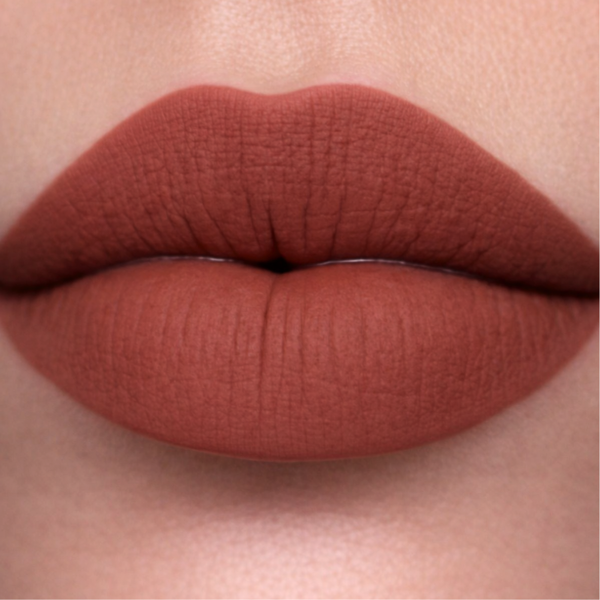 Longlasting lip cream