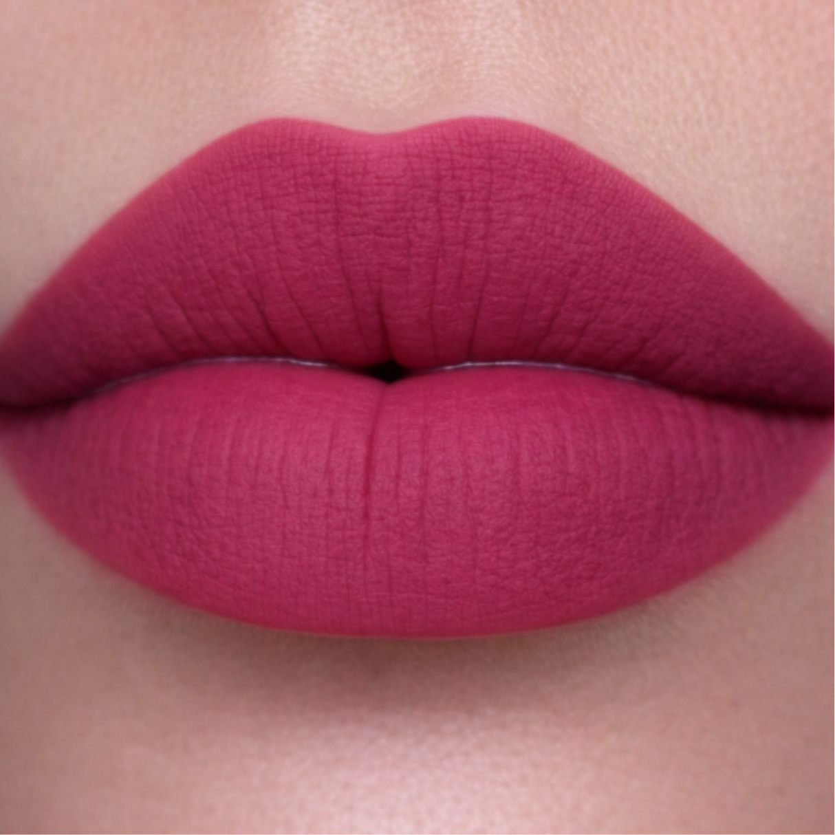 Longlasting Lipcreme - Kussecht. Deckend. Unaufhaltsam.