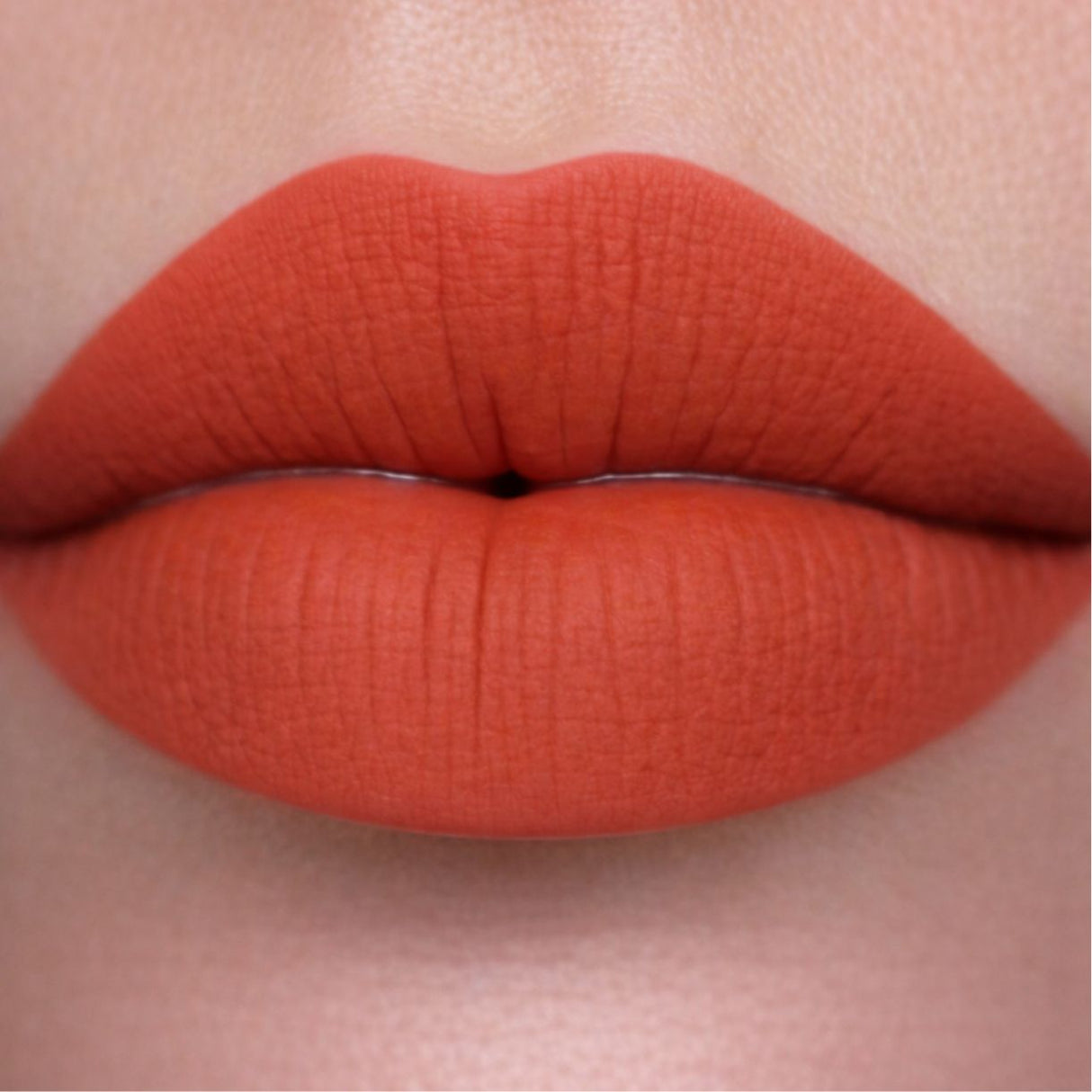 Longlasting lip cream